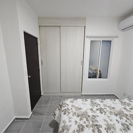 Comodo Departamento En Playa Del Carmen Exterior photo
