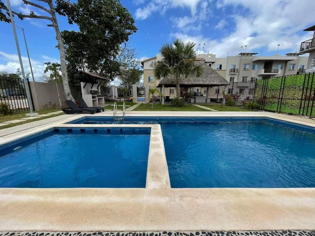 Comodo Departamento En Playa Del Carmen Exterior photo