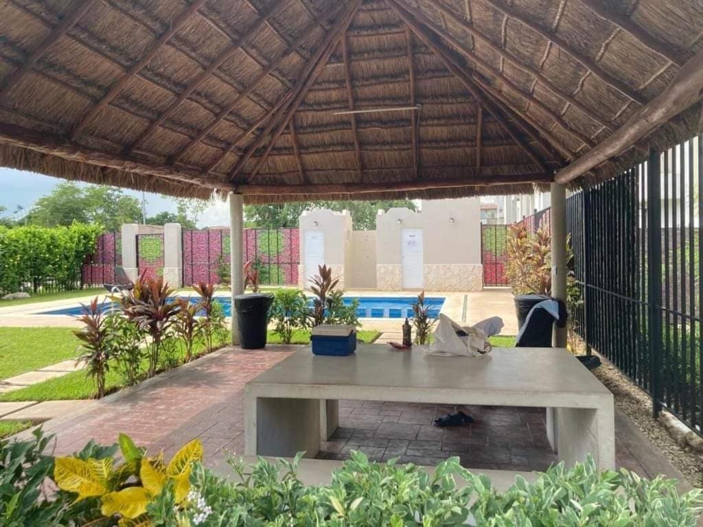 Comodo Departamento En Playa Del Carmen Exterior photo